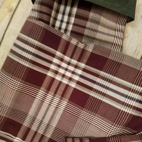 Excellent Condition!! Van Heusen Studio Slim Fit - Picture 3 of 7